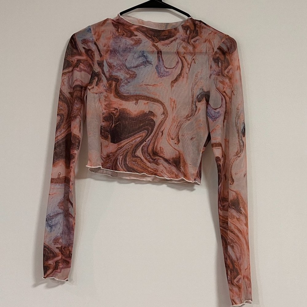 Light SHEIN Long-Sleeve Top (Small)